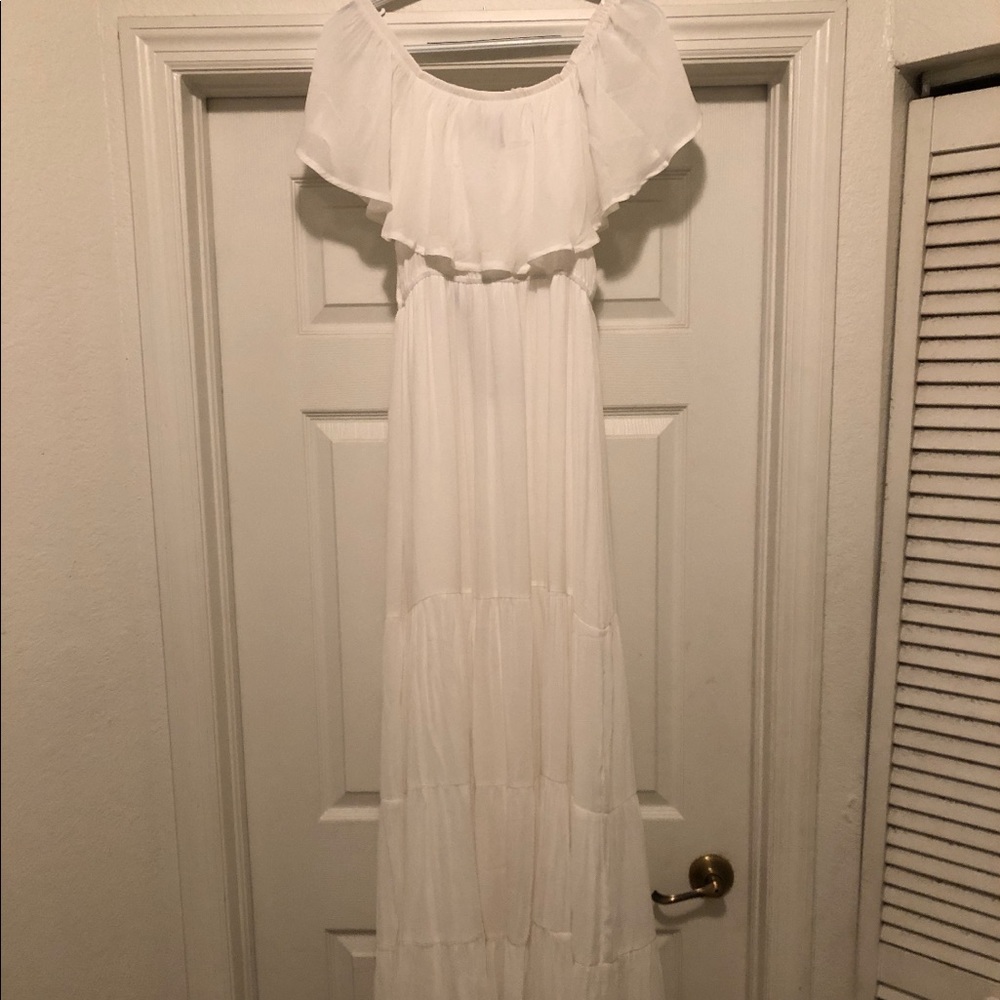 Off the shoulder maxi dress